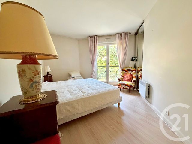 Appartement F5 à vendre - 5 pièces - 108.26 m2 - POISSY - 78 - ILE-DE-FRANCE - Century 21 Clé De Seine