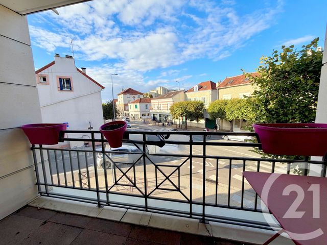 Appartement F5 à vendre - 5 pièces - 108.26 m2 - POISSY - 78 - ILE-DE-FRANCE - Century 21 Clé De Seine
