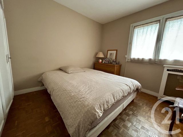 Appartement à vendre - 4 pièces - 82.58 m2 - POISSY - 78 - ILE-DE-FRANCE - Century 21 Clé De Seine