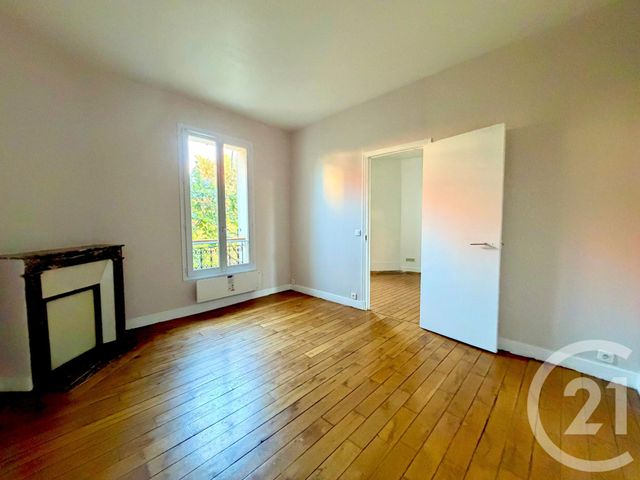 Appartement F2 à vendre - 2 pièces - 40.03 m2 - POISSY - 78 - ILE-DE-FRANCE - Century 21 Clé De Seine