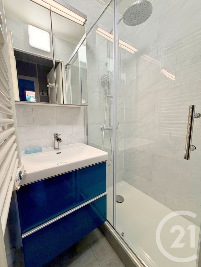 Appartement F2 à vendre - 2 pièces - 40.03 m2 - POISSY - 78 - ILE-DE-FRANCE - Century 21 Clé De Seine